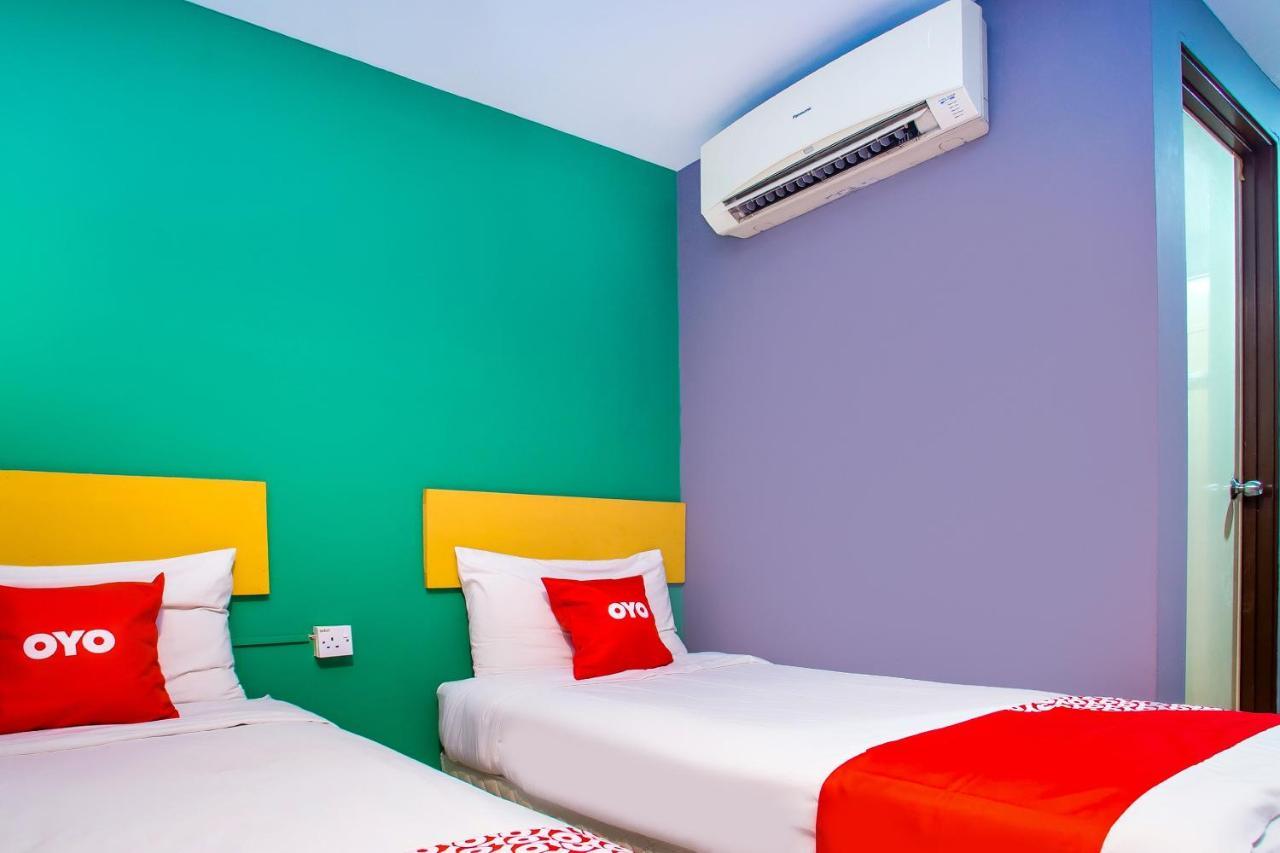 OYO 89688 Alor Street Hotel Kuala Lumpur Exterior foto