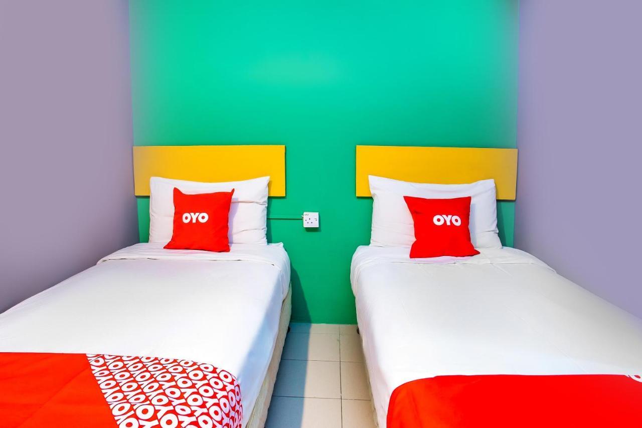 OYO 89688 Alor Street Hotel Kuala Lumpur Exterior foto