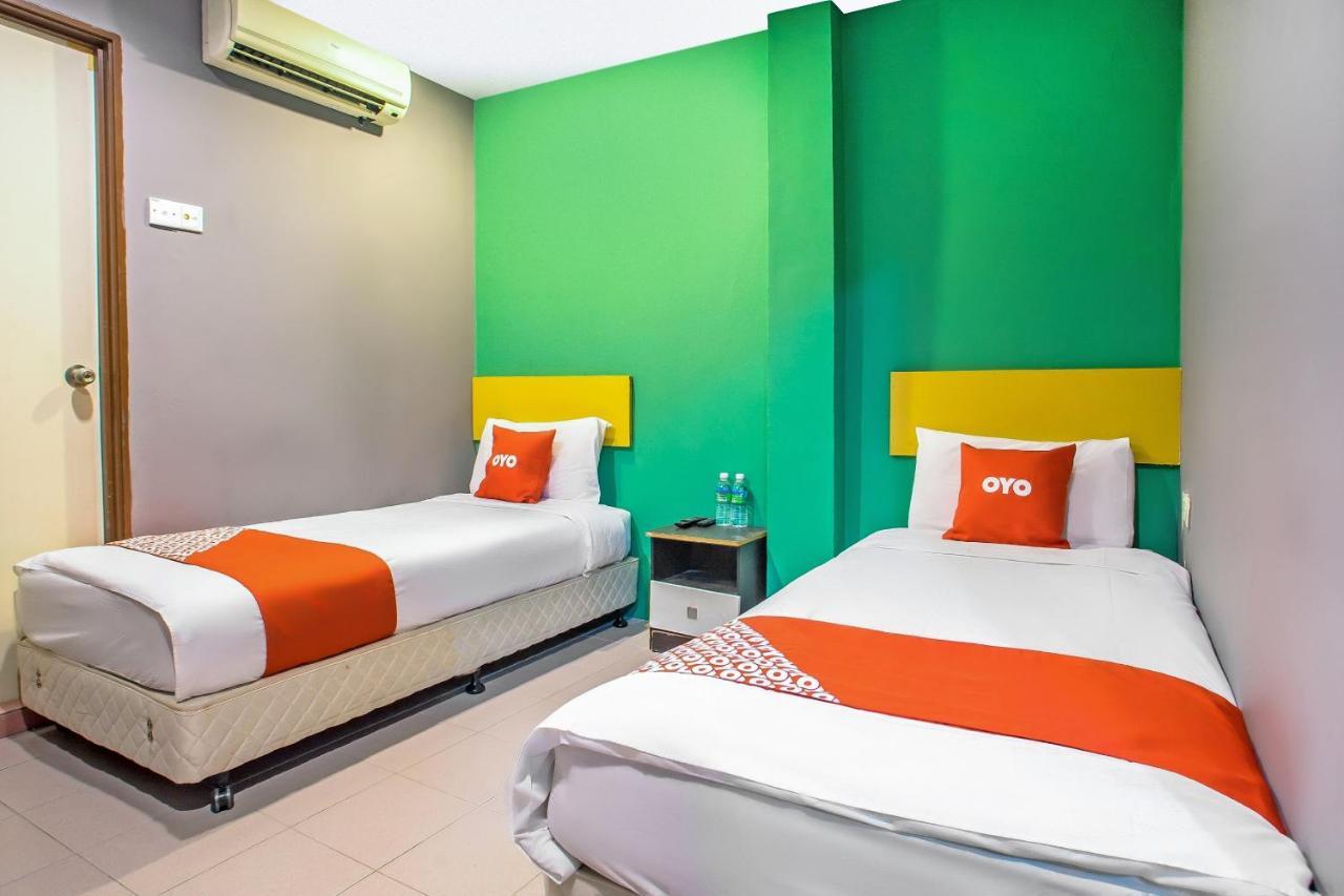 OYO 89688 Alor Street Hotel Kuala Lumpur Exterior foto