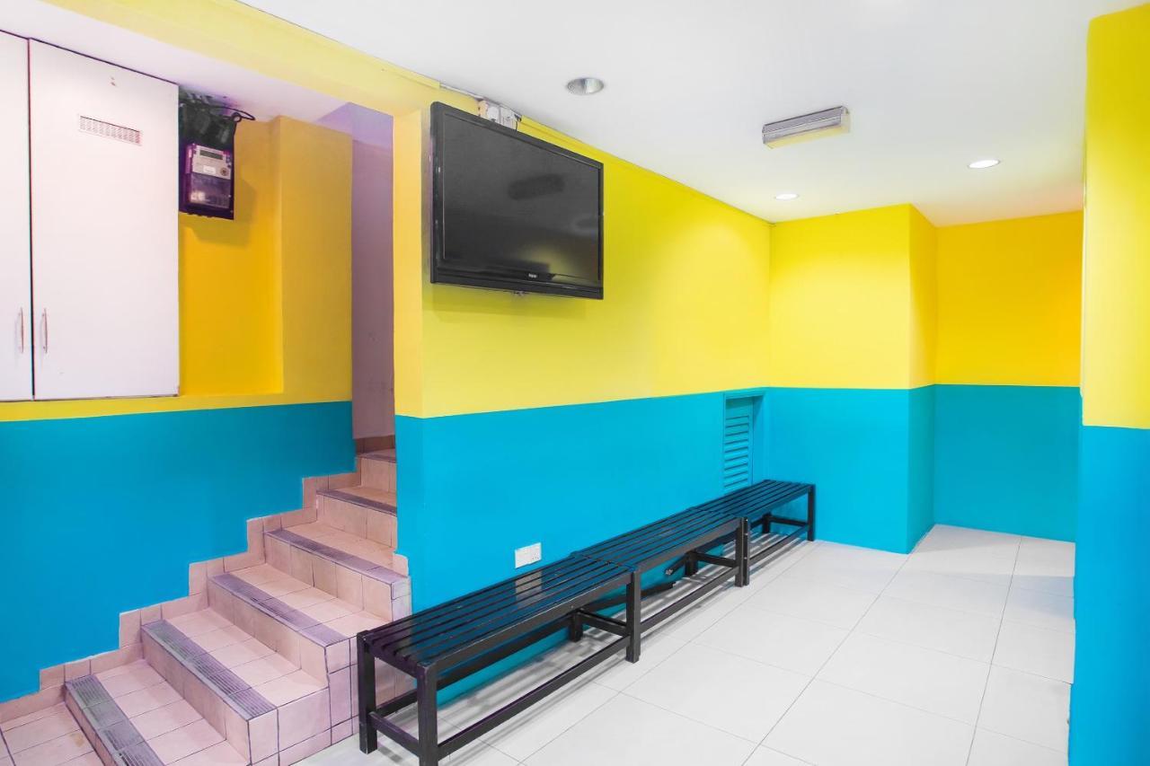 OYO 89688 Alor Street Hotel Kuala Lumpur Exterior foto