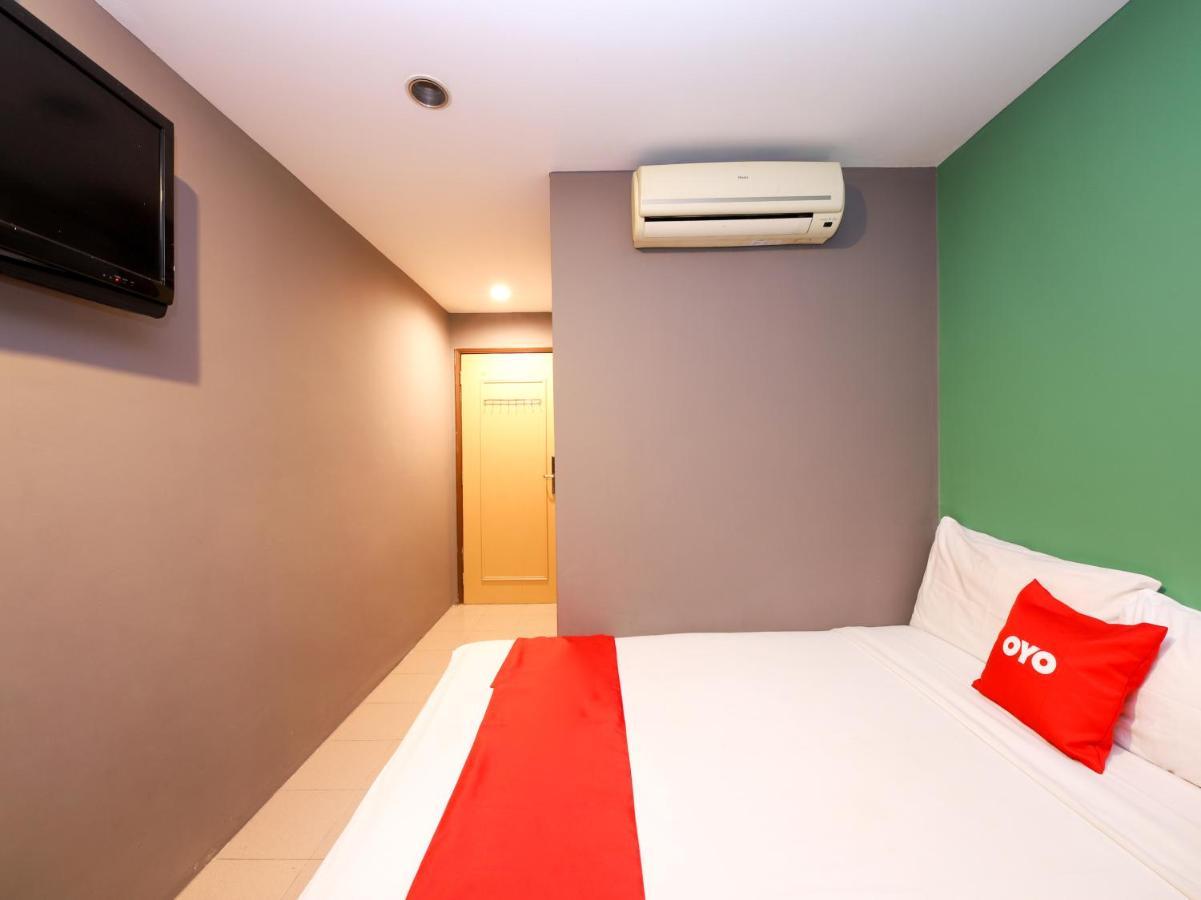 OYO 89688 Alor Street Hotel Kuala Lumpur Exterior foto